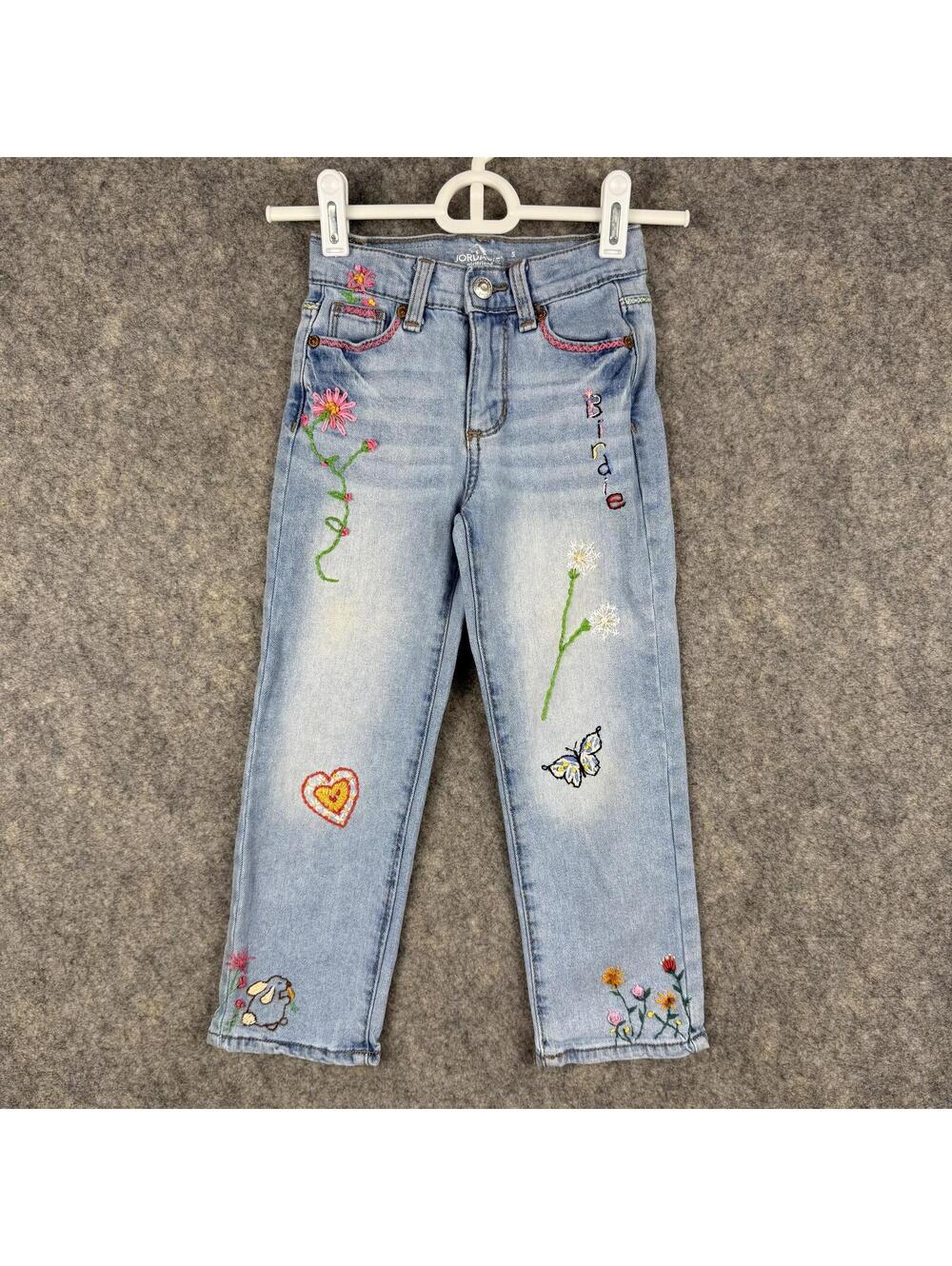 Jordache Girlfriend Fit Straight LIght Wash Hand Embroidered Jeans Size 5 436